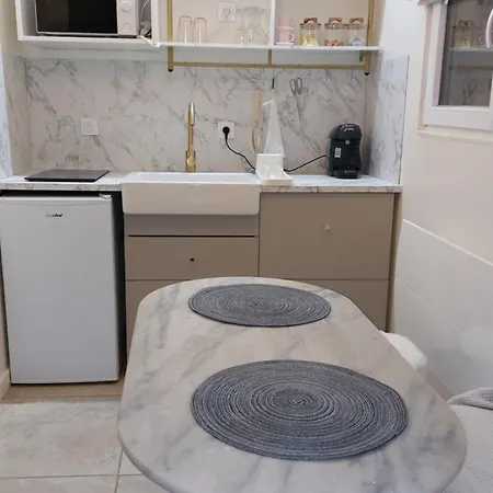 아파트 Cocon Confort Avec Parking Gratuit